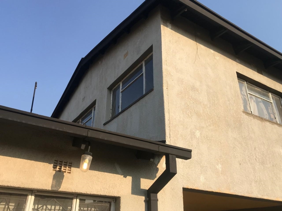 3 Bedroom Property for Sale in Dube Gauteng