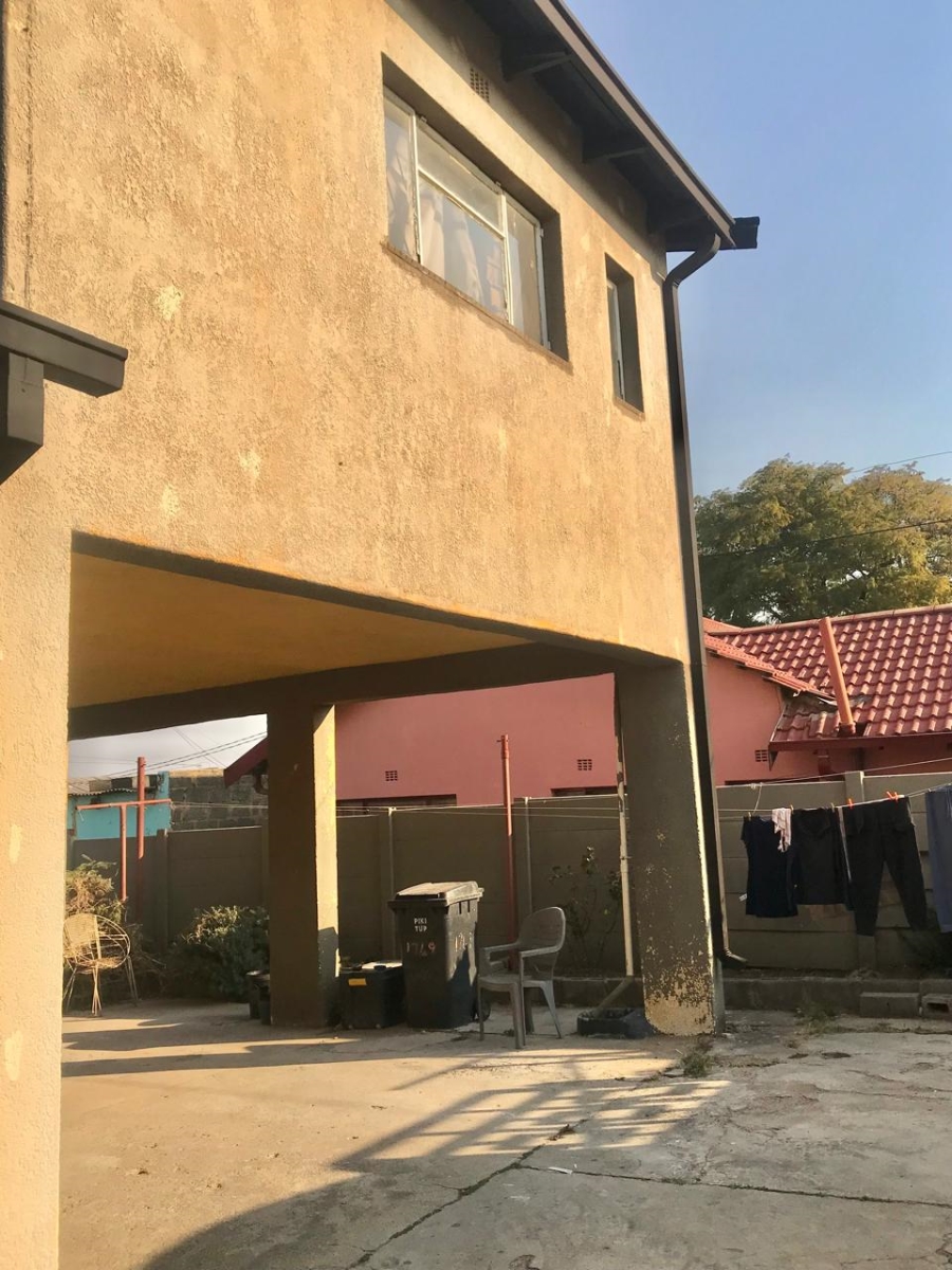 3 Bedroom Property for Sale in Dube Gauteng