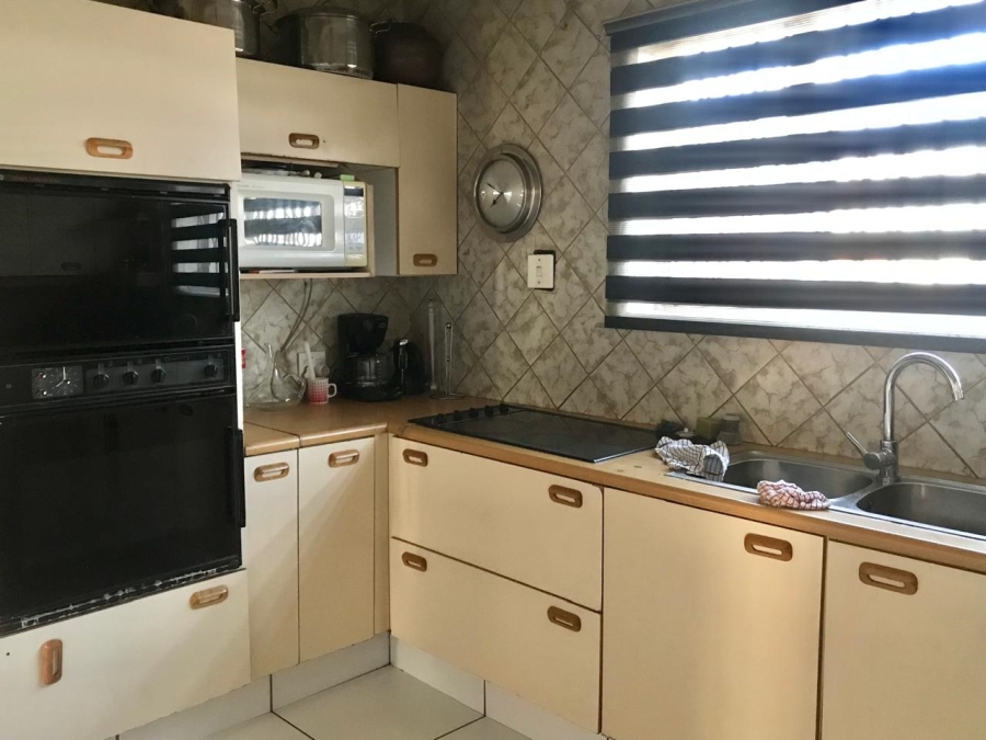 3 Bedroom Property for Sale in Dube Gauteng