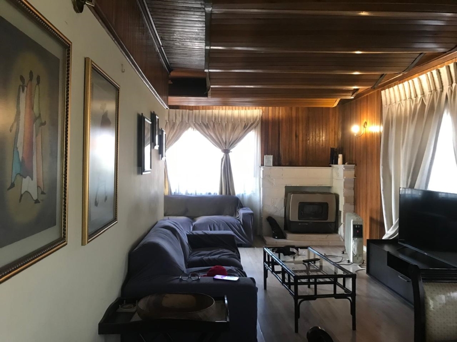 3 Bedroom Property for Sale in Dube Gauteng