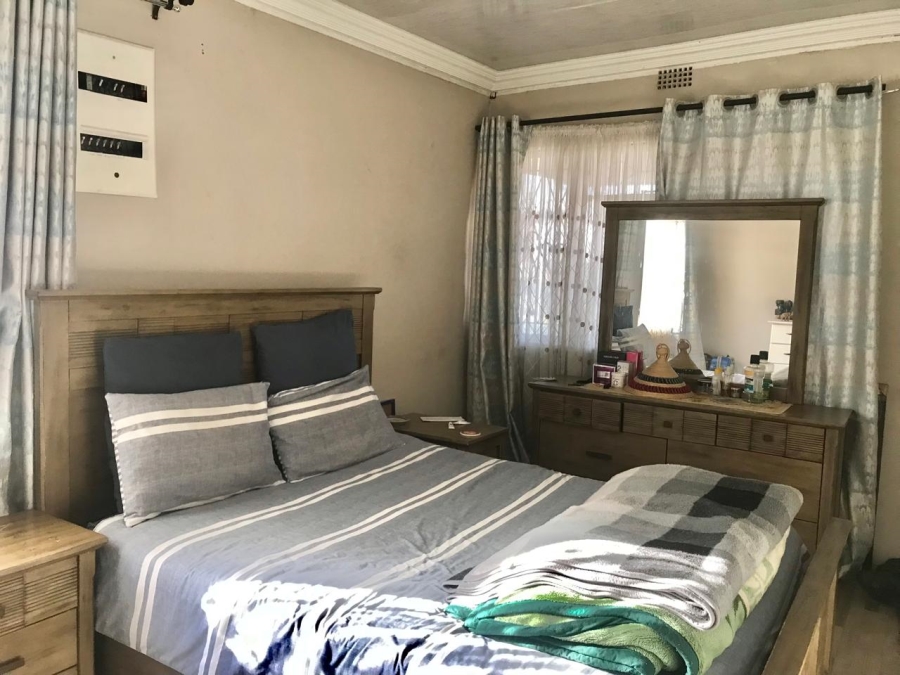 3 Bedroom Property for Sale in Dube Gauteng