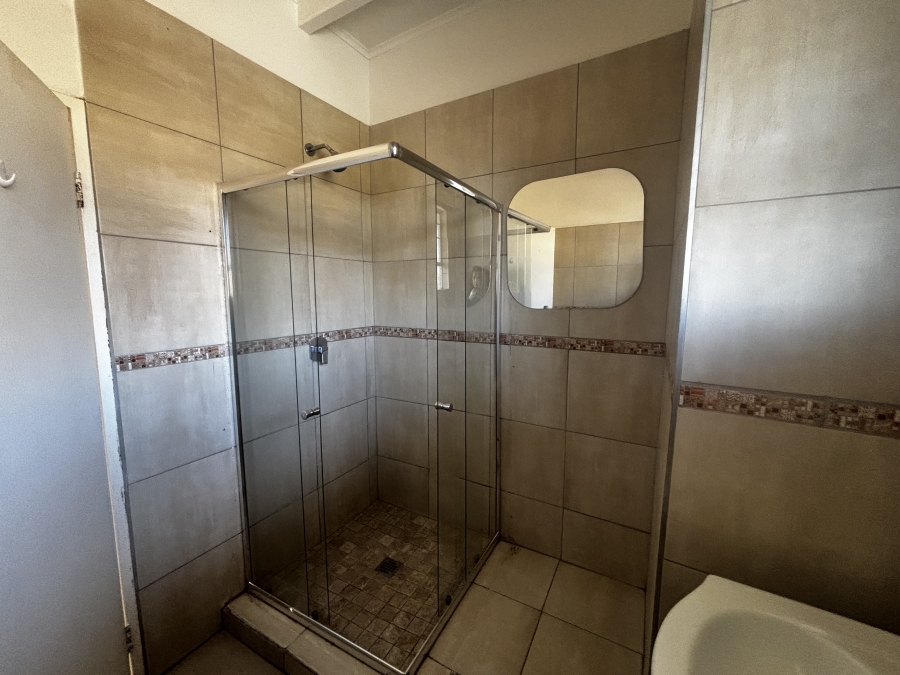 To Let 2 Bedroom Property for Rent in Wendywood Gauteng