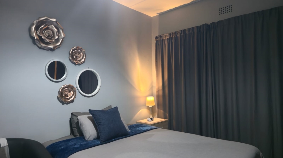2 Bedroom Property for Sale in Sonneveld Gauteng