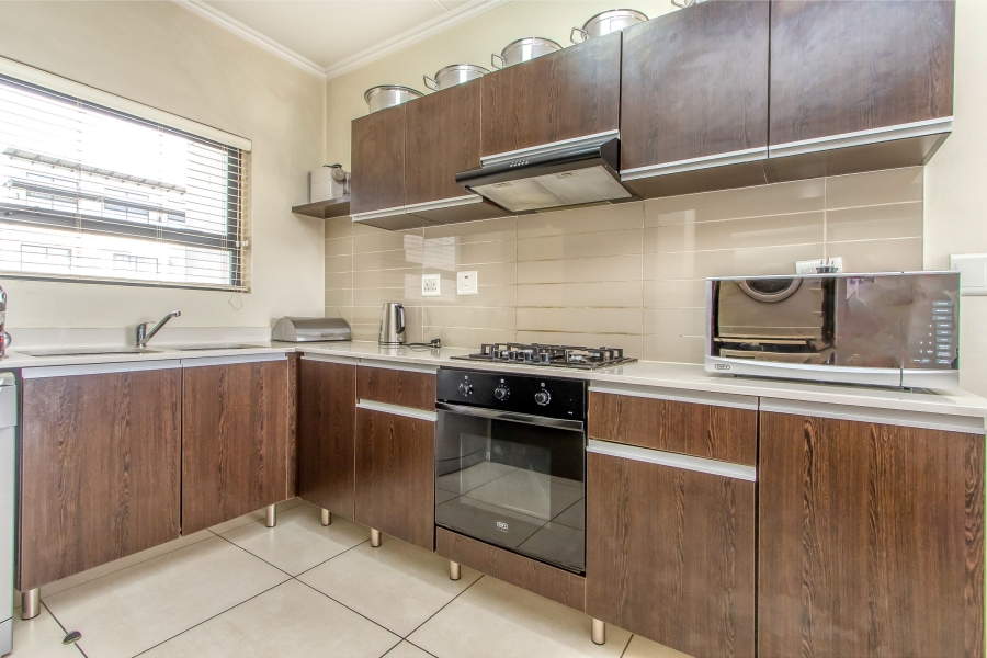 2 Bedroom Property for Sale in Fourways Gauteng