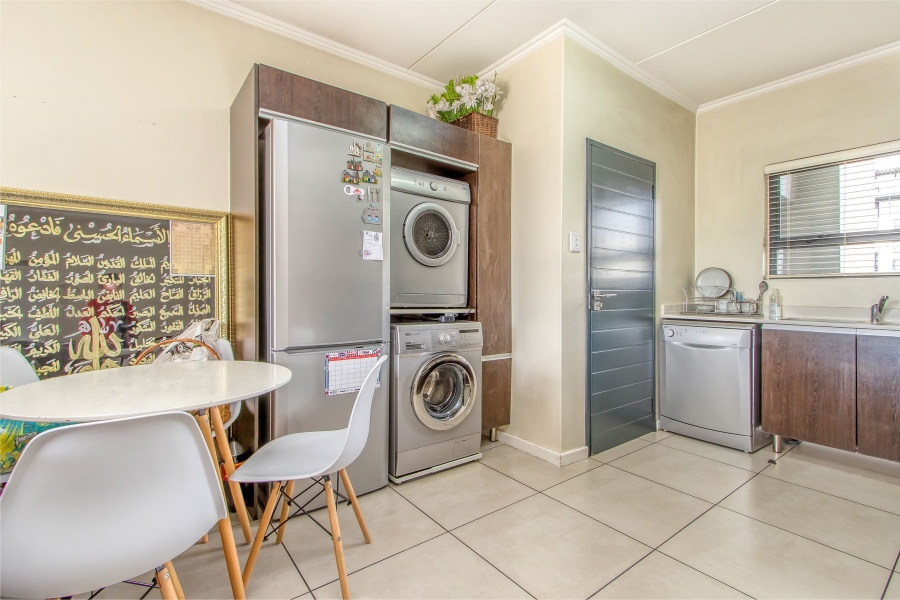 2 Bedroom Property for Sale in Fourways Gauteng
