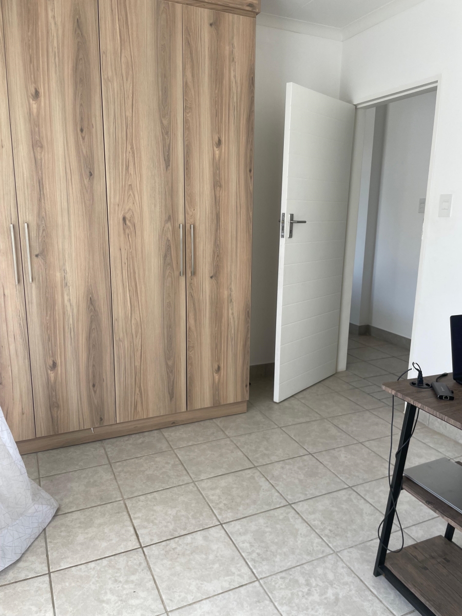 To Let 2 Bedroom Property for Rent in Linbro Park Gauteng