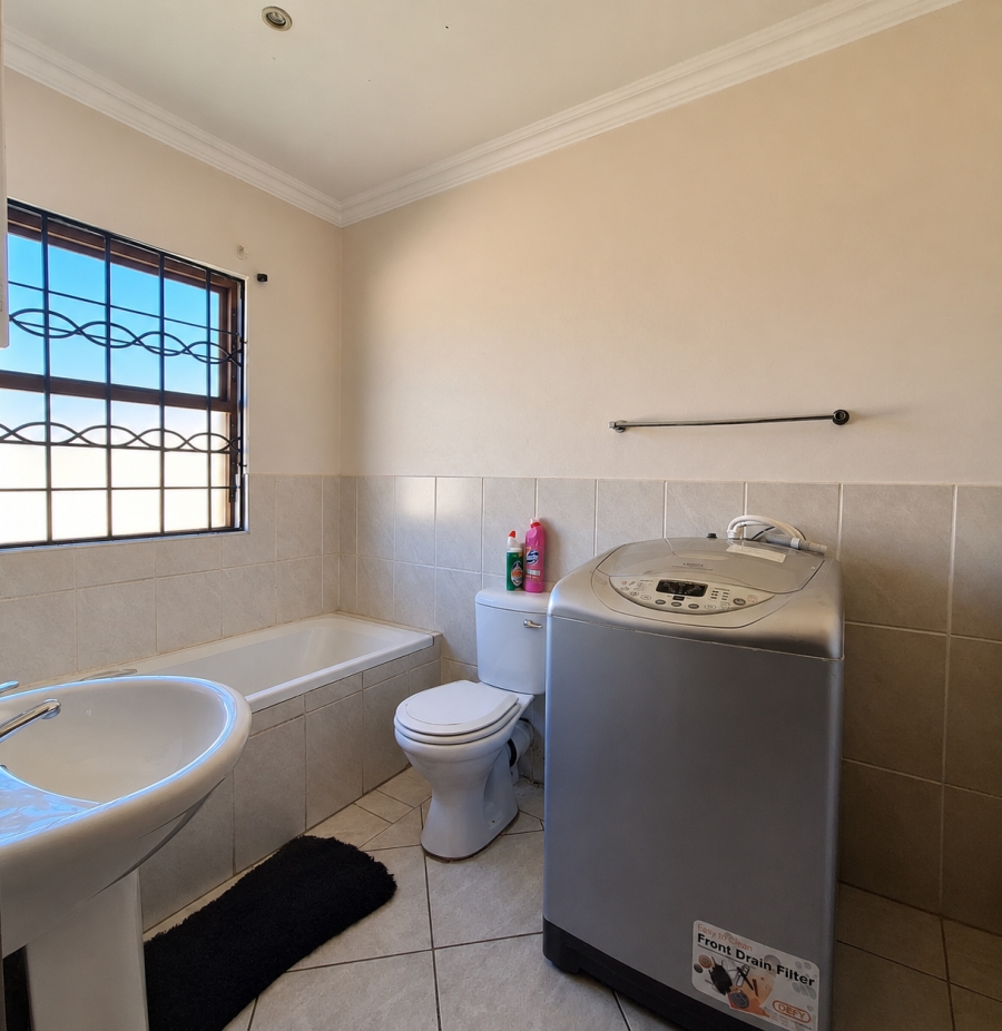 2 Bedroom Property for Sale in Bergsig Gauteng