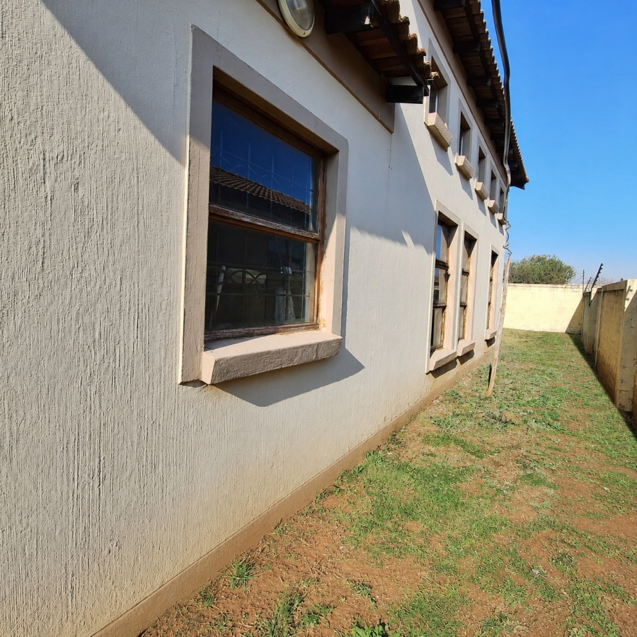 2 Bedroom Property for Sale in Bergsig Gauteng