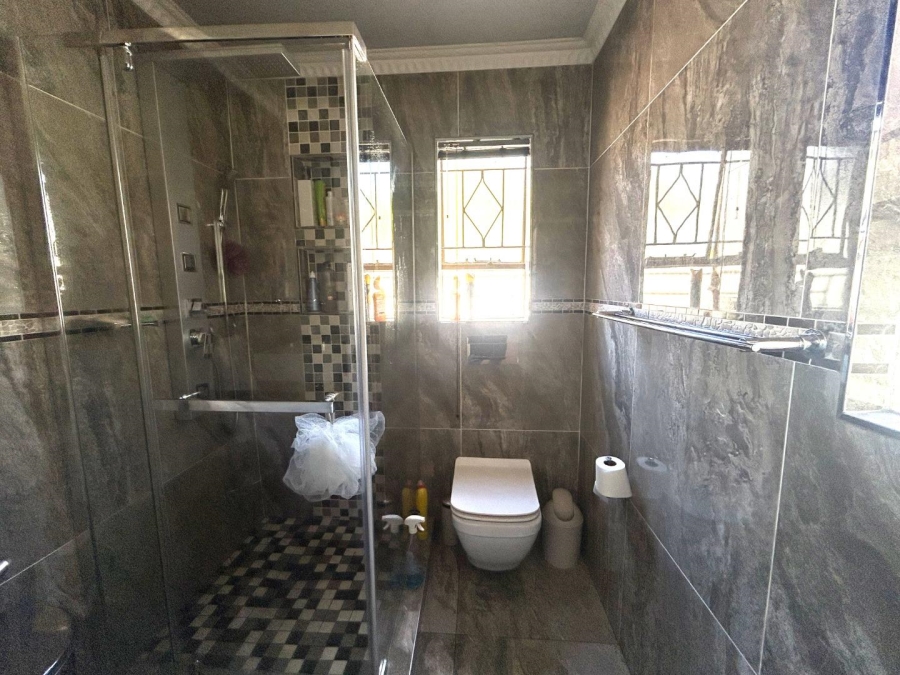 3 Bedroom Property for Sale in Mayberry Park Gauteng