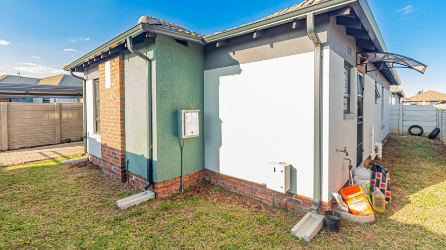 3 Bedroom Property for Sale in Sky City Gauteng