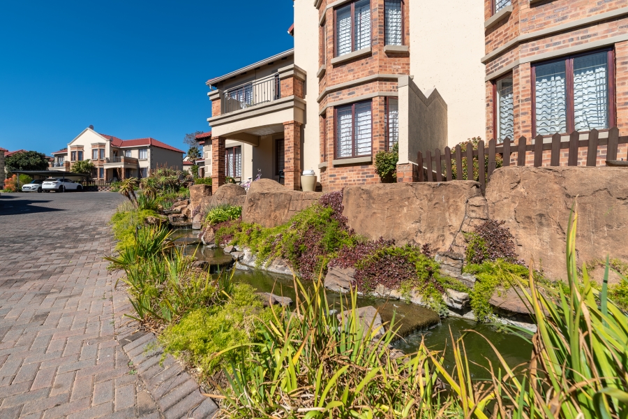 2 Bedroom Property for Sale in Randpark Ridge Gauteng