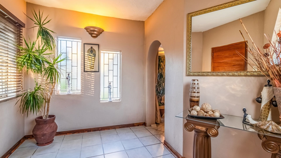 4 Bedroom Property for Sale in Dawnview Gauteng