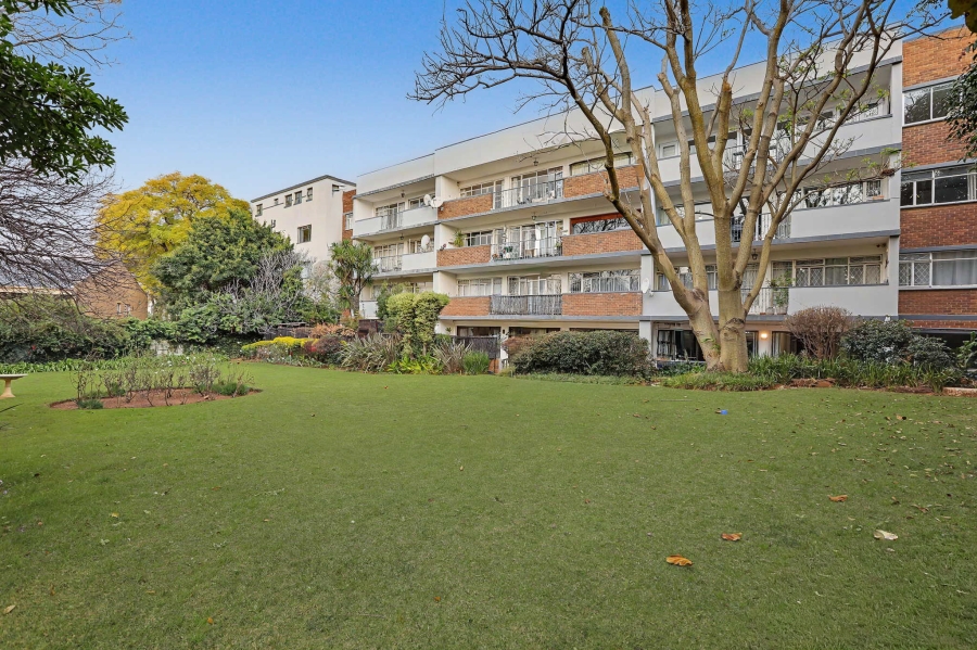 3 Bedroom Property for Sale in Illovo Gauteng