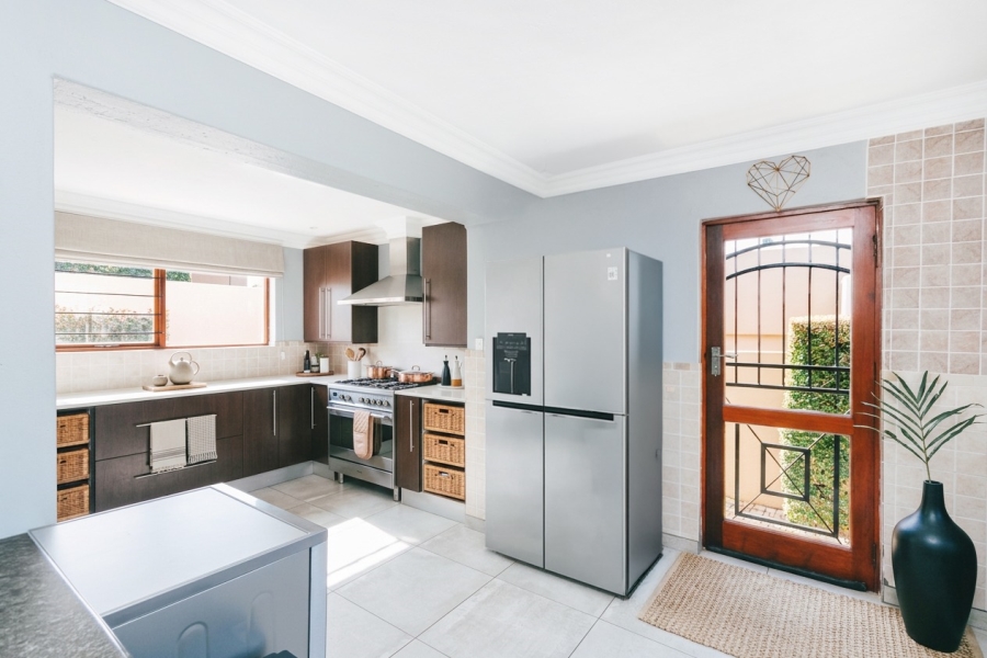 4 Bedroom Property for Sale in Weltevreden Park Gauteng
