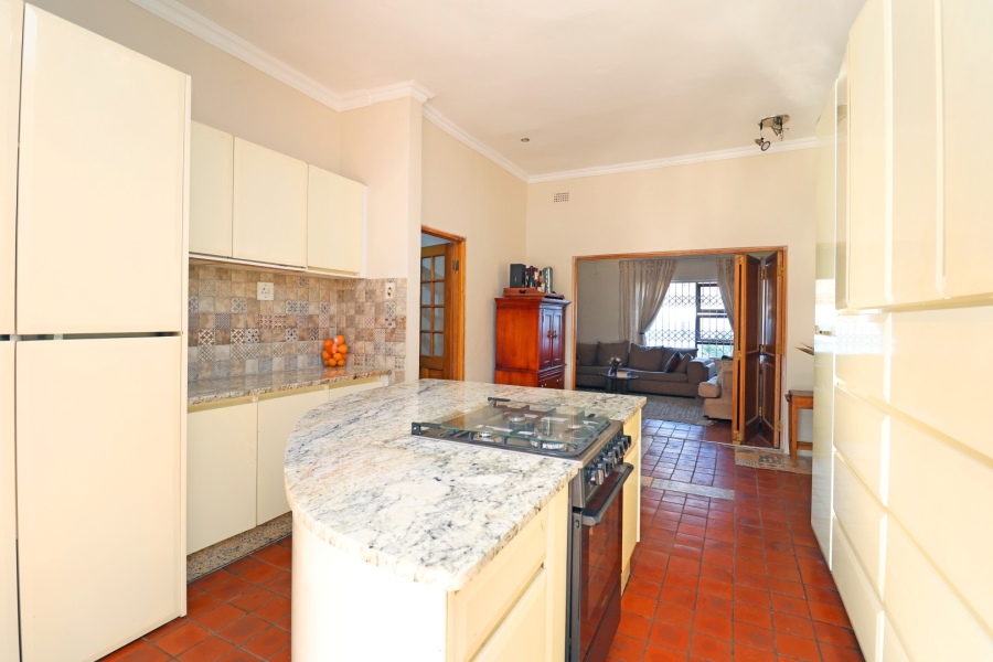 3 Bedroom Property for Sale in Greenside Gauteng