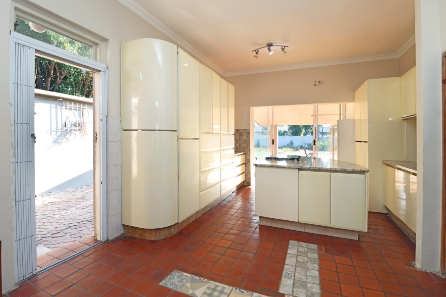 3 Bedroom Property for Sale in Greenside Gauteng