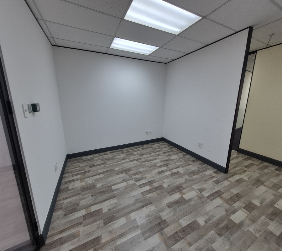 To Let Commercial Property for Rent in Dunkeld Gauteng