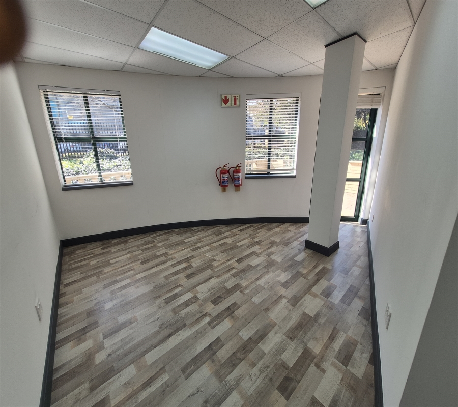 To Let Commercial Property for Rent in Dunkeld Gauteng