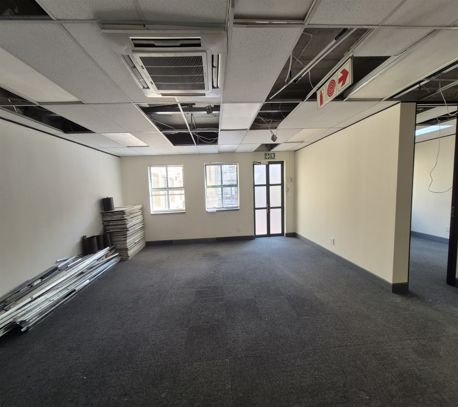 To Let Commercial Property for Rent in Dunkeld Gauteng
