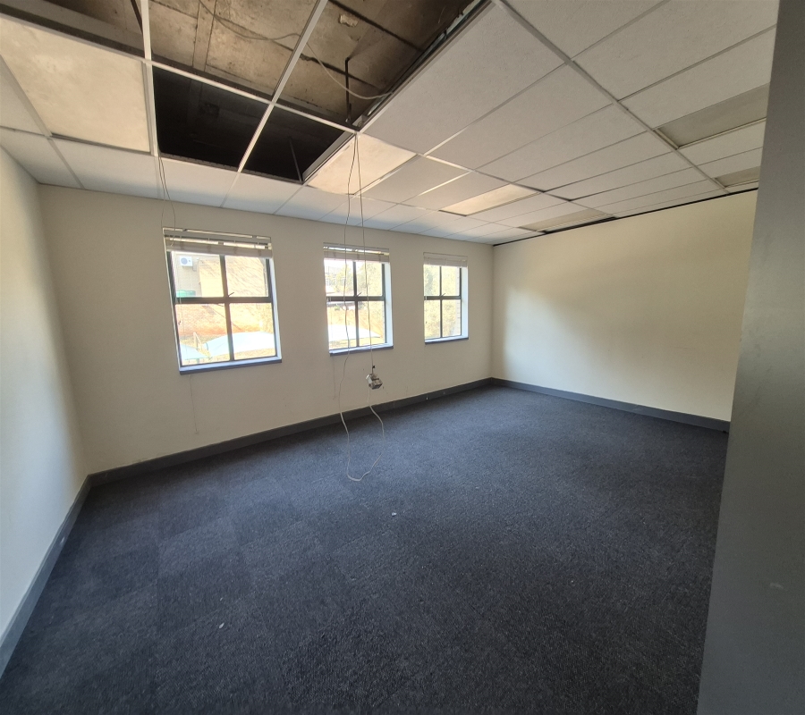 To Let Commercial Property for Rent in Dunkeld Gauteng