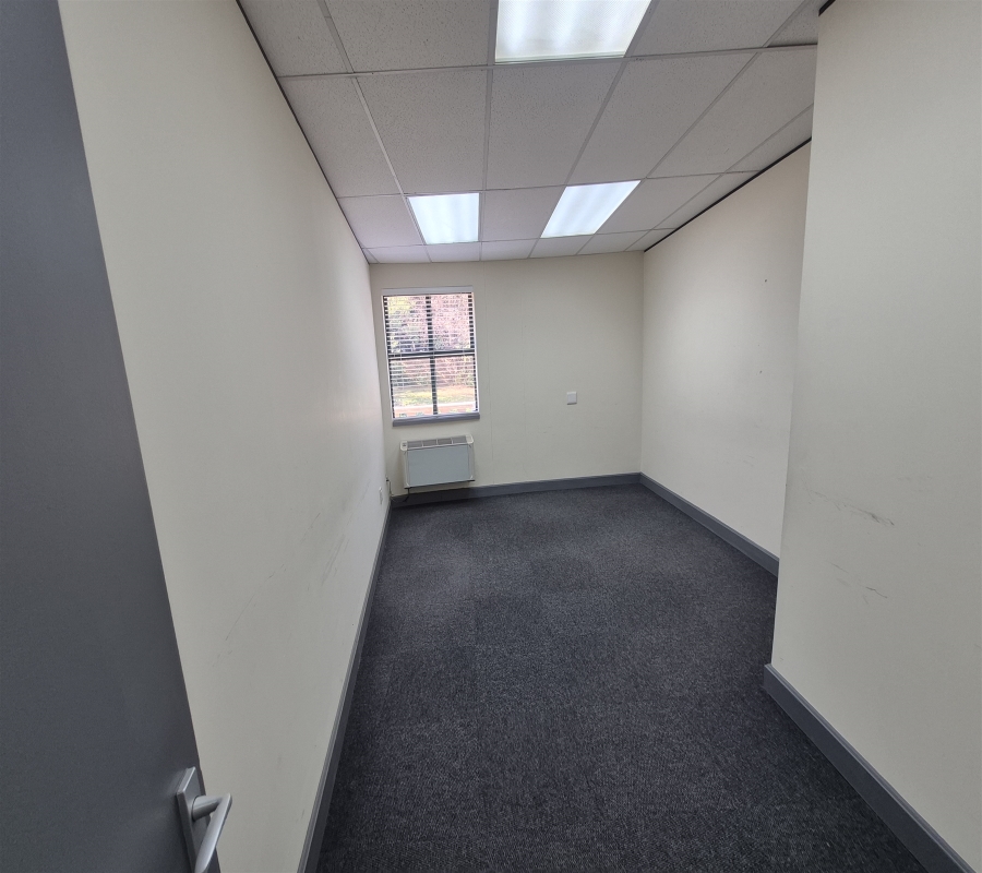 To Let Commercial Property for Rent in Dunkeld Gauteng