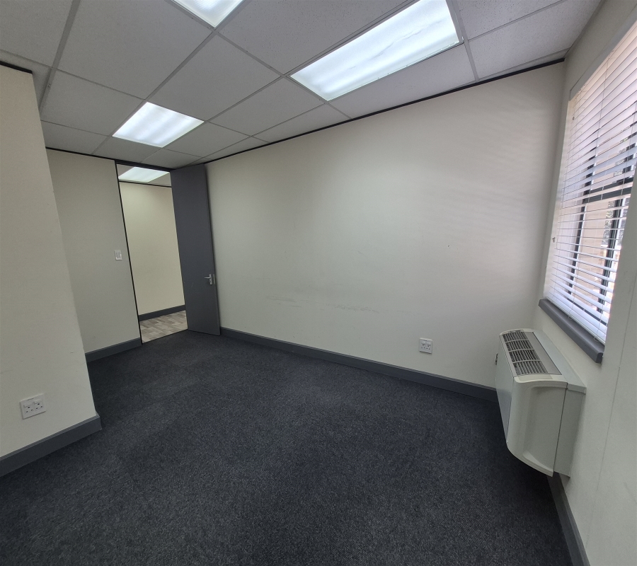 To Let Commercial Property for Rent in Dunkeld Gauteng