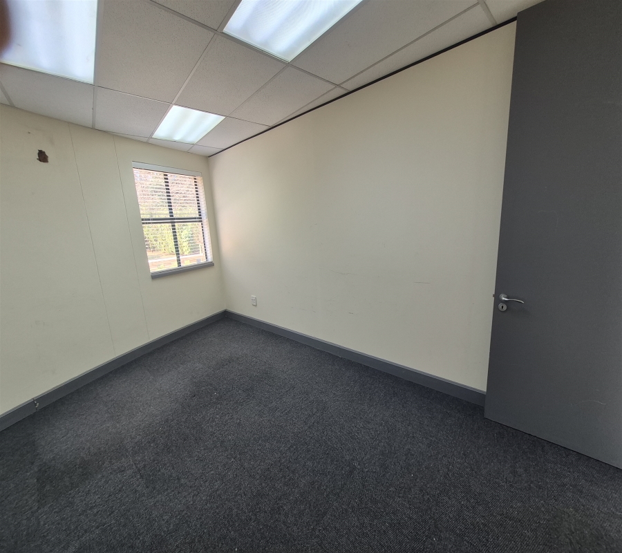 To Let Commercial Property for Rent in Dunkeld Gauteng
