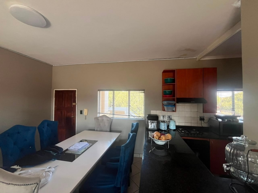 2 Bedroom Property for Sale in Country View Gauteng