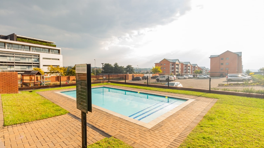 2 Bedroom Property for Sale in Modderfontein Gauteng