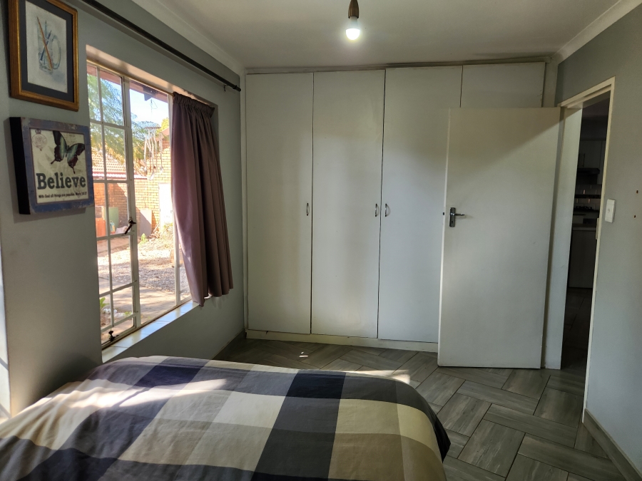 2 Bedroom Property for Sale in Weavind Park Gauteng