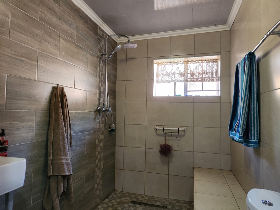 2 Bedroom Property for Sale in Weavind Park Gauteng