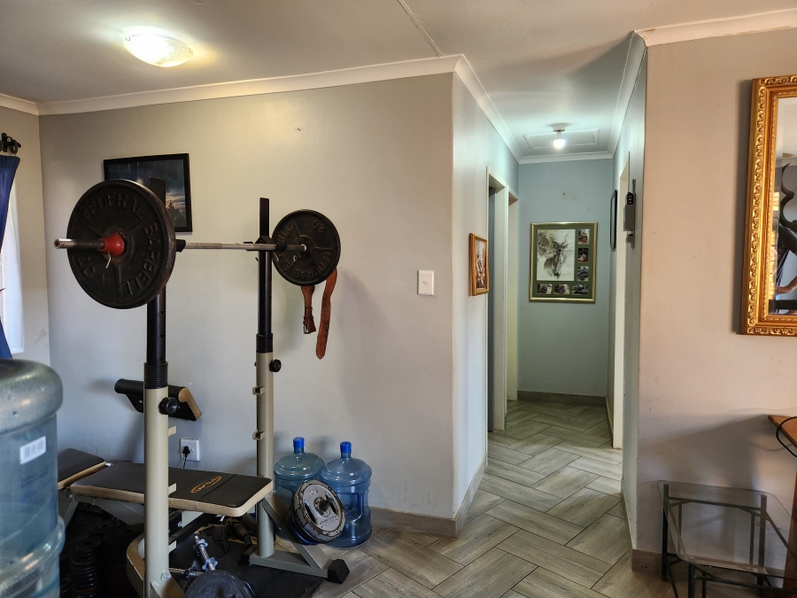 2 Bedroom Property for Sale in Weavind Park Gauteng