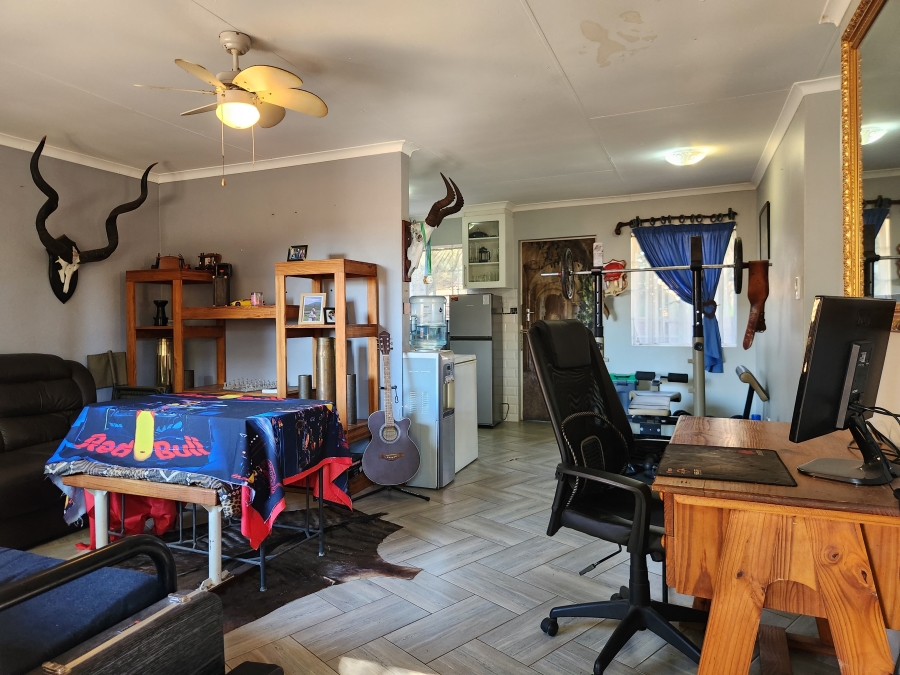 2 Bedroom Property for Sale in Weavind Park Gauteng