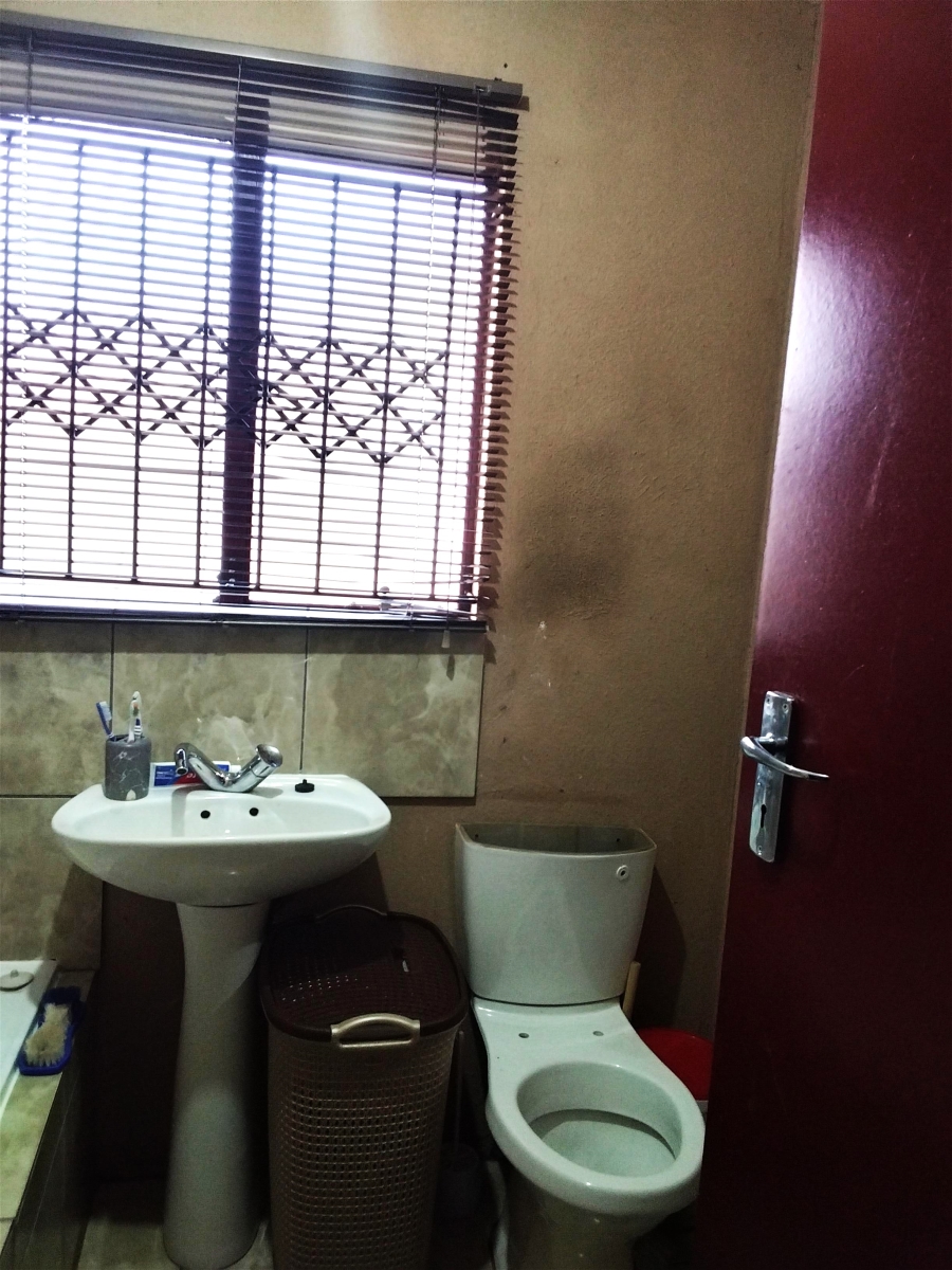 3 Bedroom Property for Sale in Dawn Park Gauteng