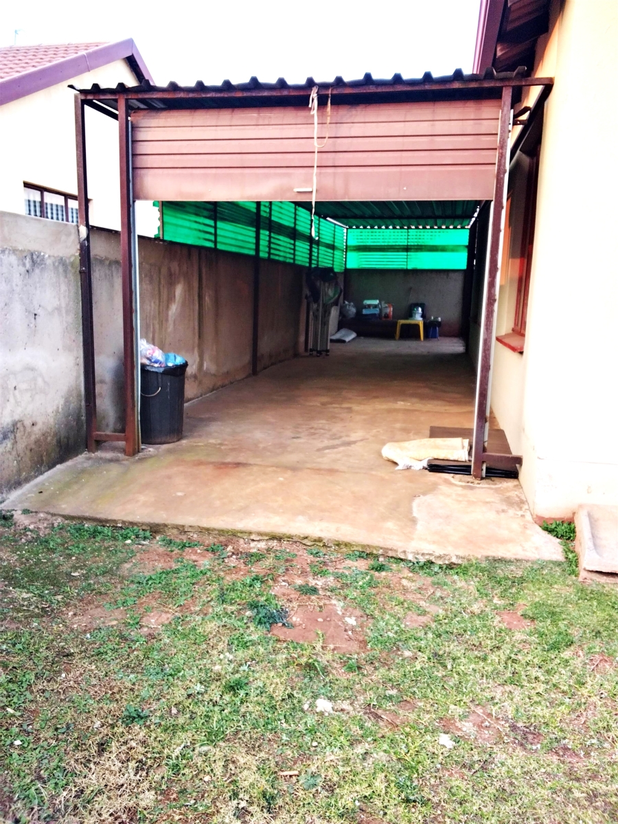 3 Bedroom Property for Sale in Dawn Park Gauteng