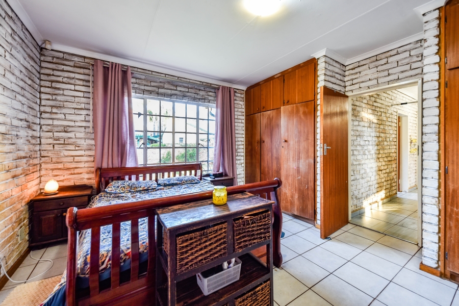 3 Bedroom Property for Sale in Garsfontein Gauteng