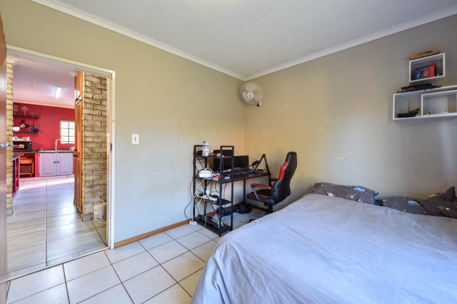 3 Bedroom Property for Sale in Garsfontein Gauteng