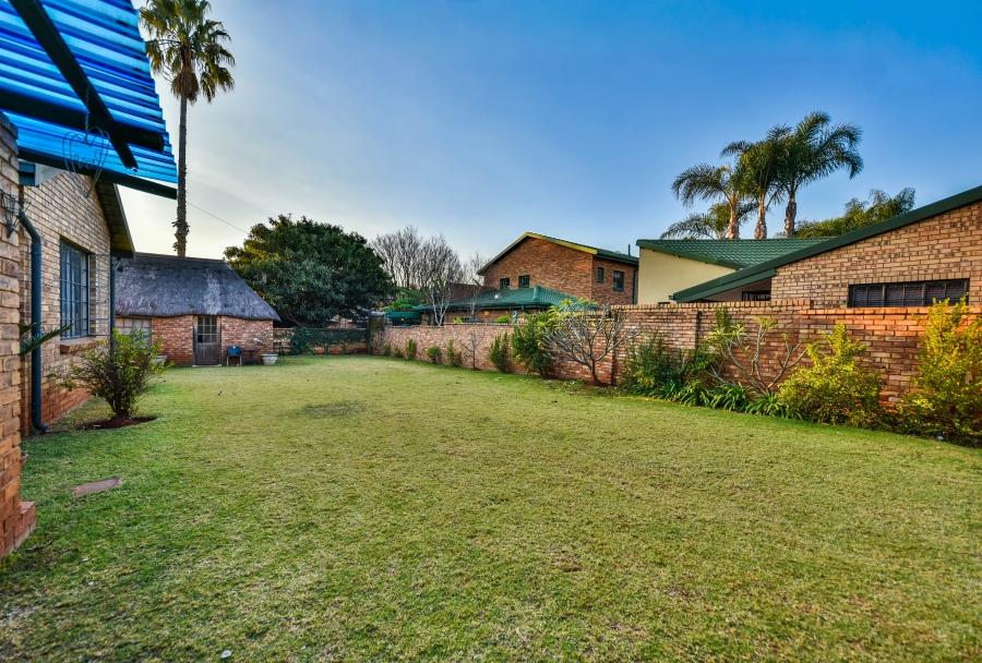 3 Bedroom Property for Sale in Garsfontein Gauteng