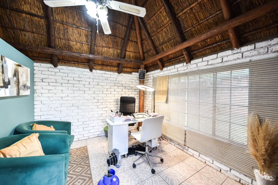 3 Bedroom Property for Sale in Garsfontein Gauteng