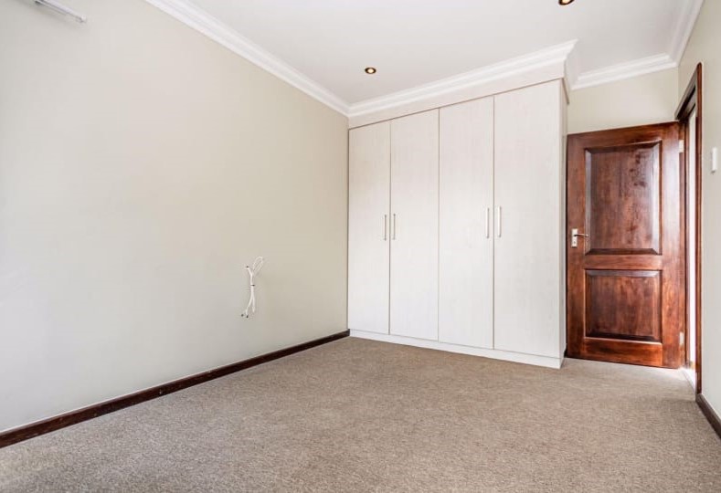 4 Bedroom Property for Sale in La Como Lifestyle Estate Gauteng