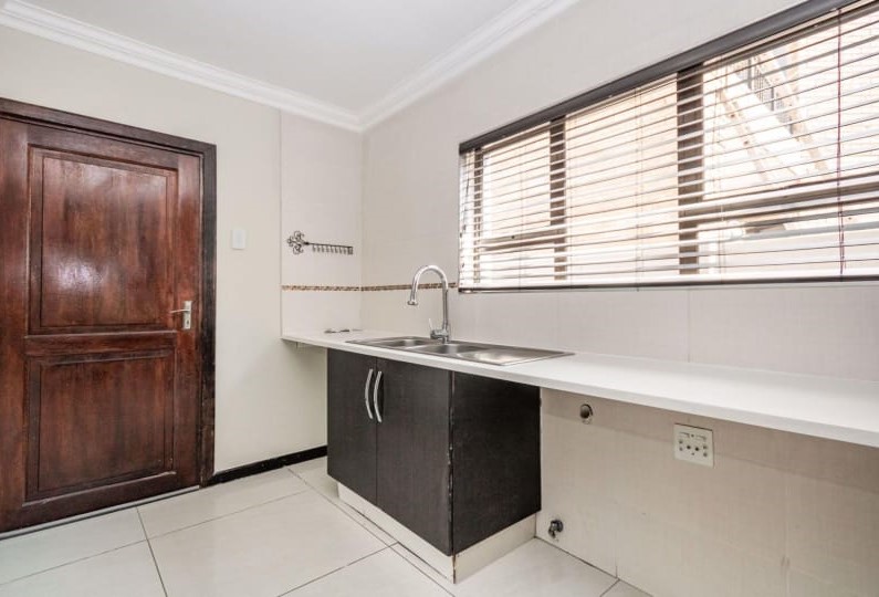 4 Bedroom Property for Sale in La Como Lifestyle Estate Gauteng