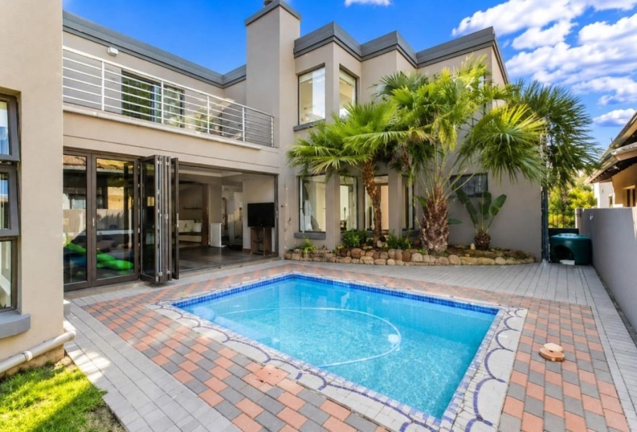 4 Bedroom Property for Sale in La Como Lifestyle Estate Gauteng