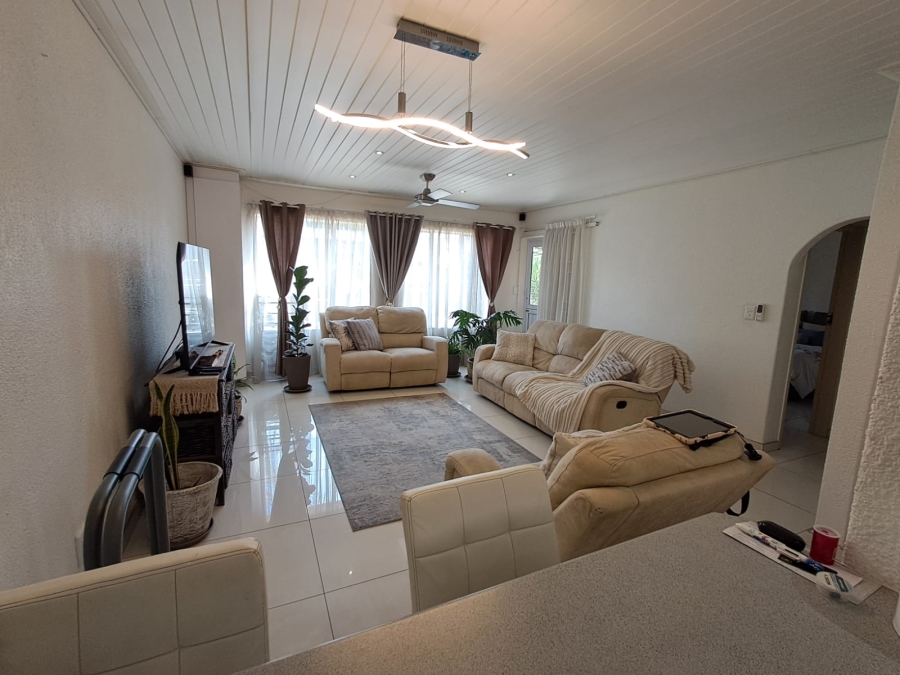 To Let 2 Bedroom Property for Rent in Ravensklip Gauteng
