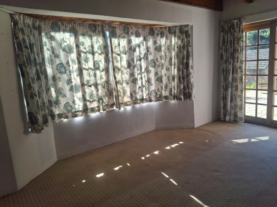 To Let 1 Bedroom Property for Rent in Senderwood Gauteng