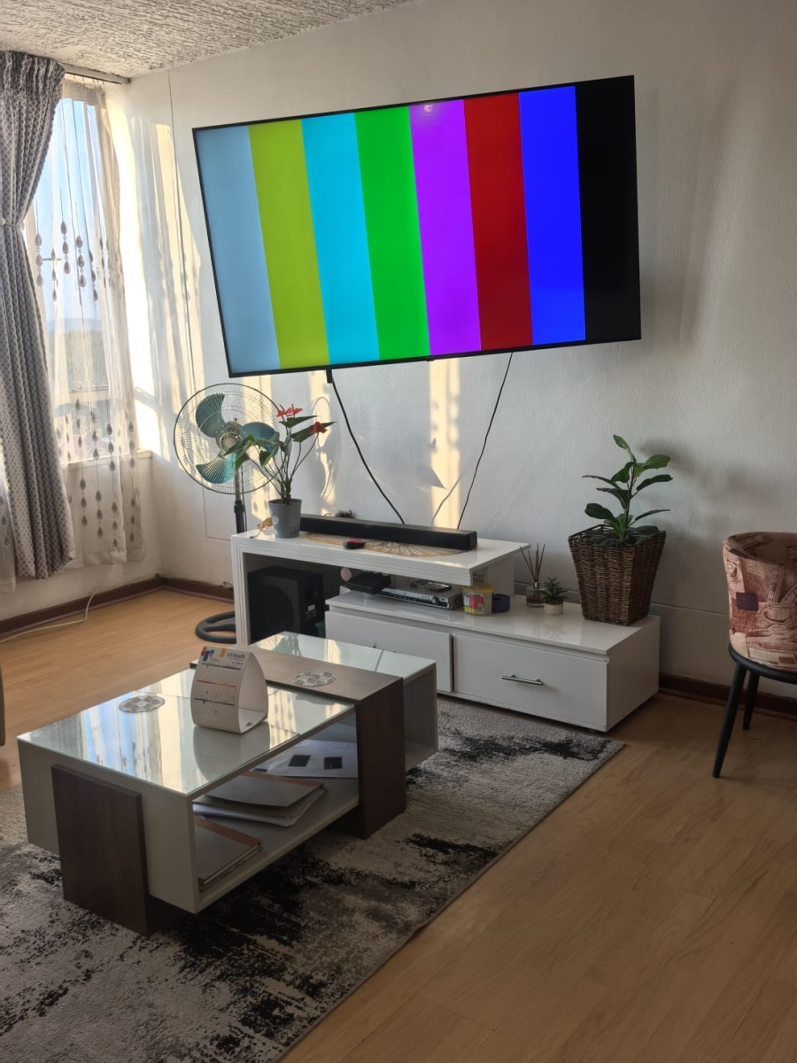 2 Bedroom Property for Sale in Silverton Gauteng