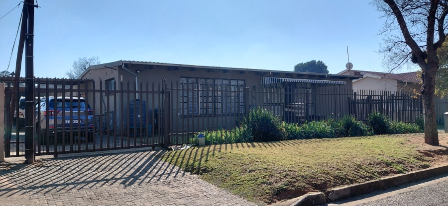 6 Bedroom Property for Sale in Boksburg North Gauteng
