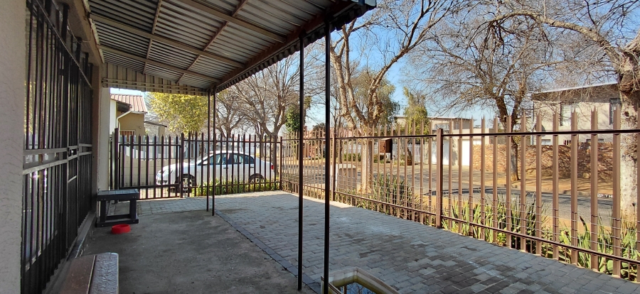 6 Bedroom Property for Sale in Boksburg North Gauteng