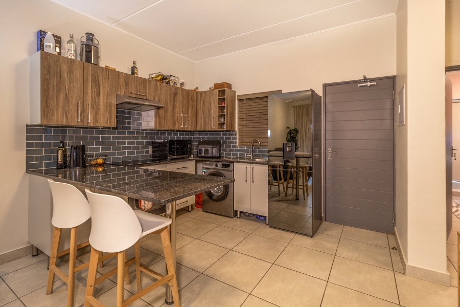 2 Bedroom Property for Sale in Linbro Park Gauteng