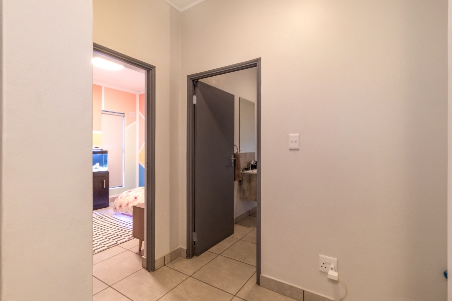2 Bedroom Property for Sale in Linbro Park Gauteng