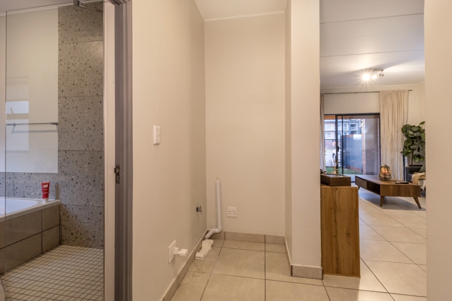 2 Bedroom Property for Sale in Linbro Park Gauteng
